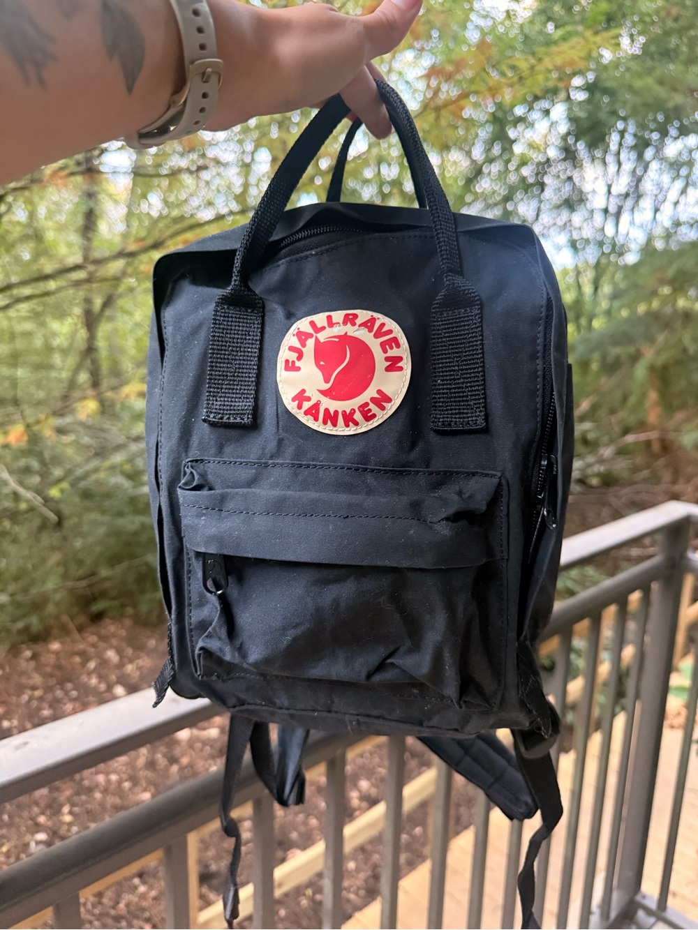 Fjallraven Kranken Mini - Black with Red Logo